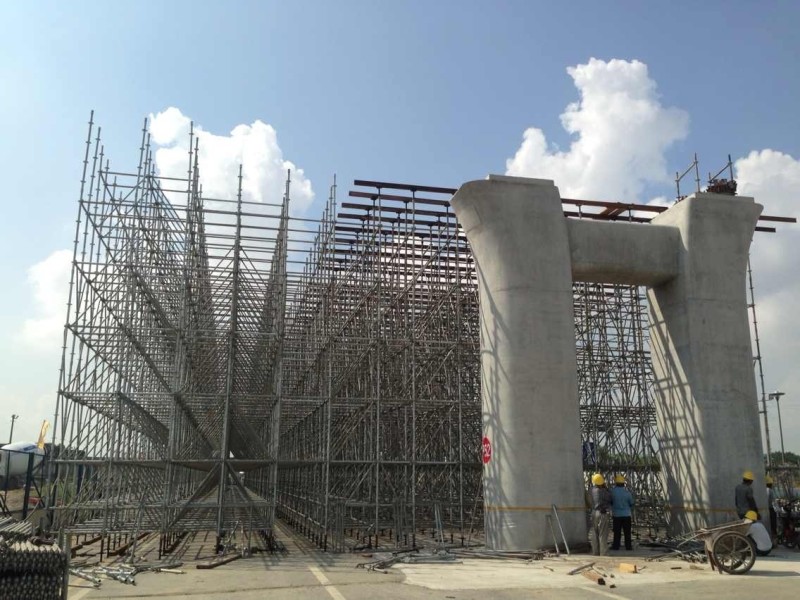 高架橋腳手架，恐高還如此猖狂