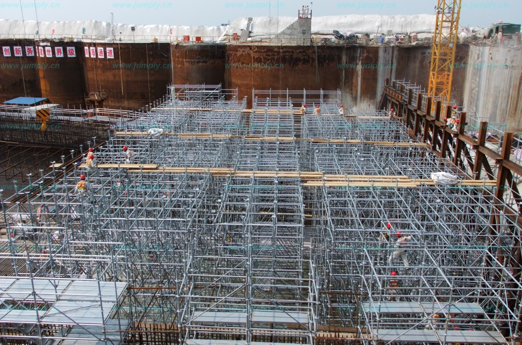 隨時隨地,效率—盤扣腳手架