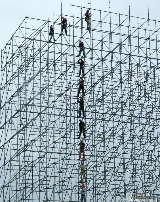 鋼管腳手架的架構(gòu)有哪些質(zhì)量要求？